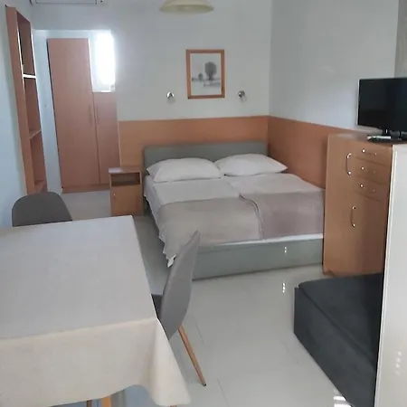 公寓 Apartmanhaz Horvath