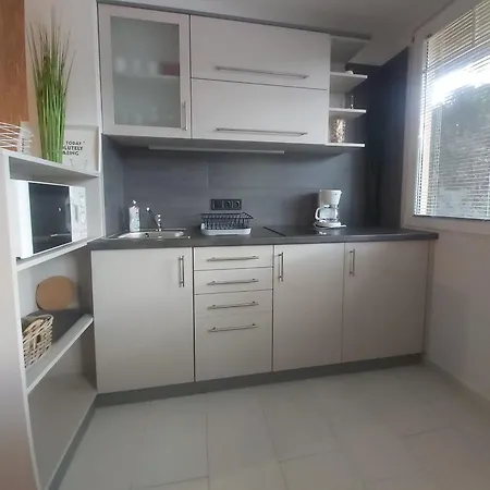 Apartmanhaz Horvath *