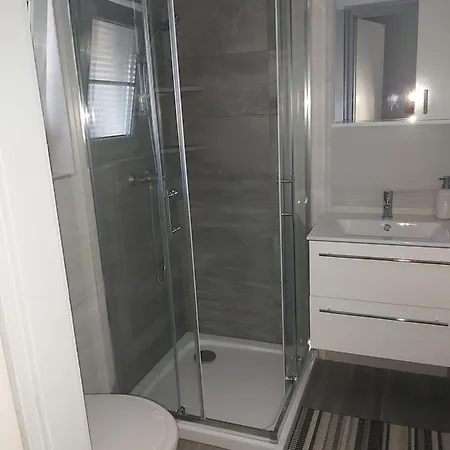 Apartmanhaz Horvath 公寓 Balatonboglár