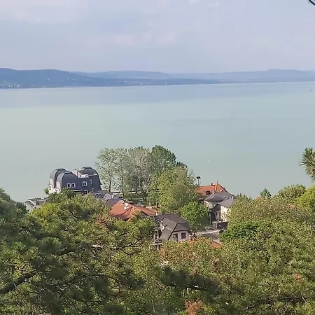 Apartmanhaz Horvath *