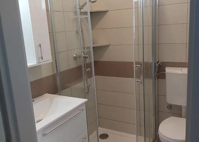 Apartmanhaz Horvath דירה