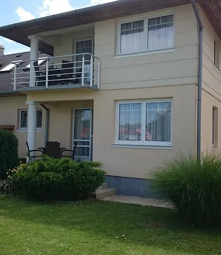 דירה Apartmanhaz Horvath Balatonboglár